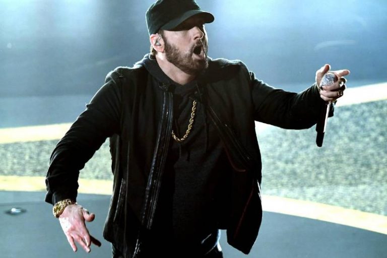 Eminem está nervioso por jugar el medio tiempo del Super Bowl